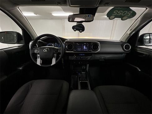 Used 2022 Toyota Tacoma SR5 image 19