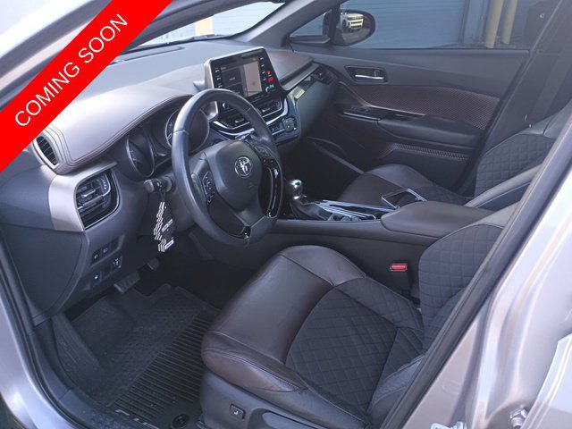 Used 2019 Toyota C-HR Limited FWD image 9