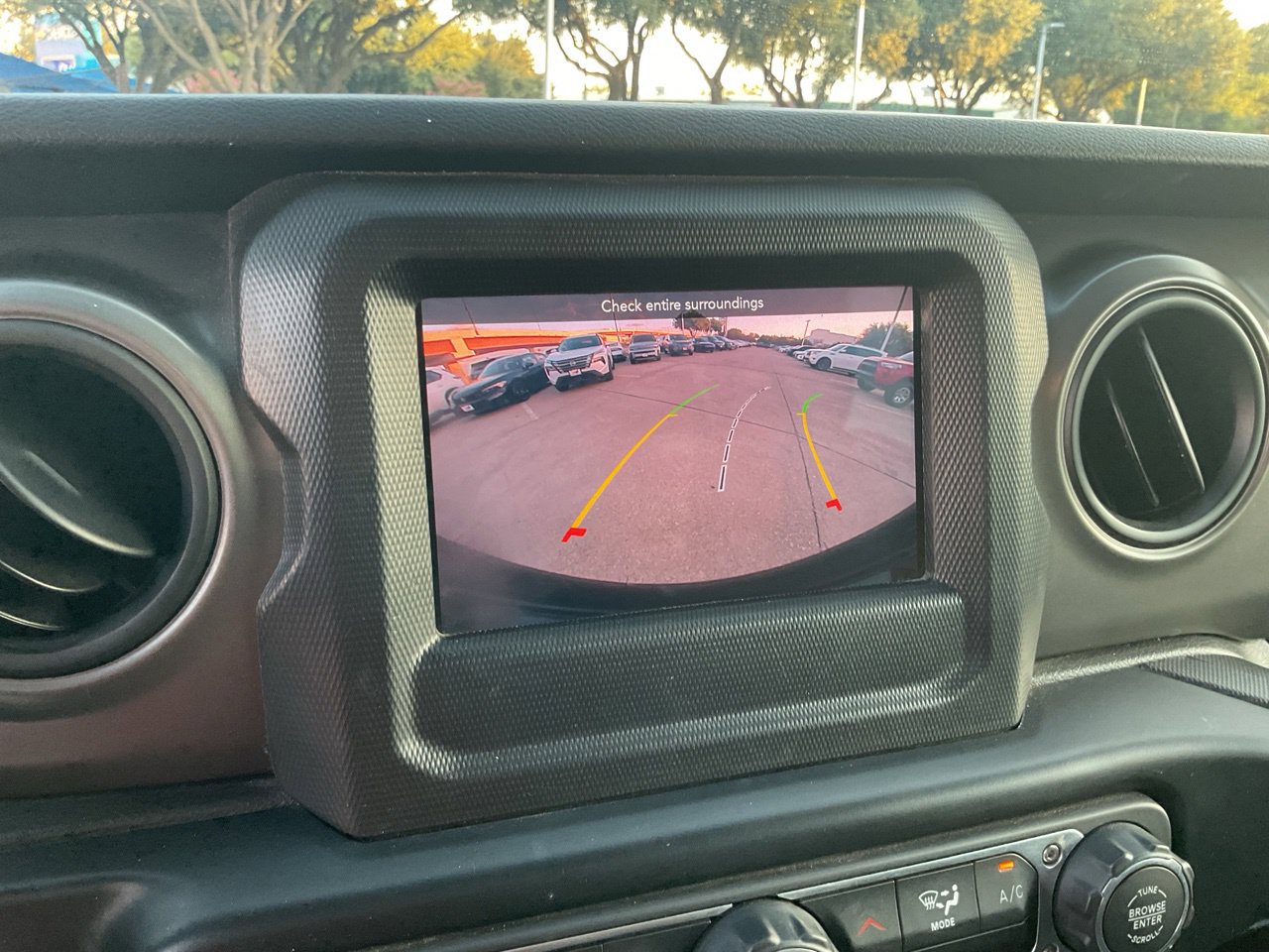 Used 2022 Jeep Wrangler Unlimited Sport AWD/4WD image 27