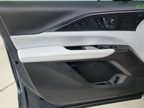 Used 2025 Cadillac Lyriq Luxury w/ LPO, Floor Liner Package RWD image 37