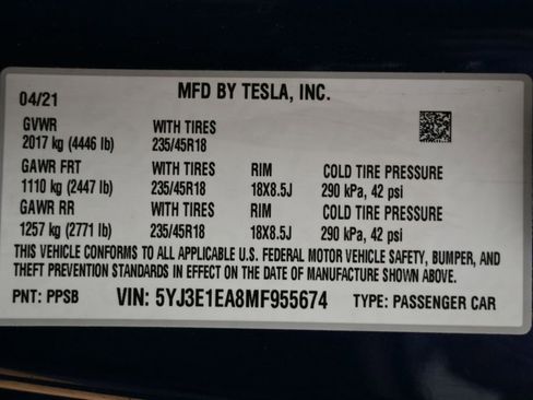 Used 2021 Tesla Model 3 Standard Range Plus image 2