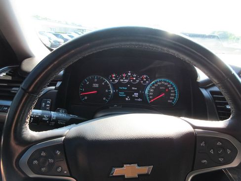 Used 2016 Chevrolet Tahoe LTZ AWD/4WD image 34