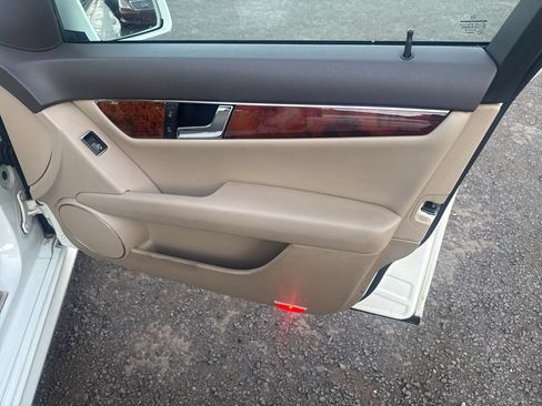 Used 2011 Mercedes-Benz C 300 4MATIC Sedan image 49