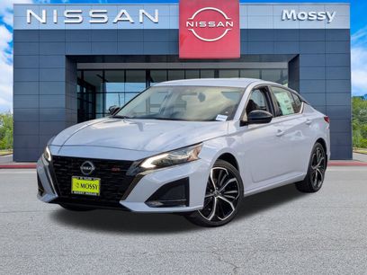 New 2025 Nissan Altima 2.5 SR