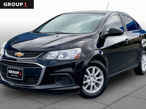 Used 2019 Chevrolet Sonic LT FWD image 1