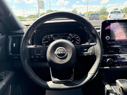 Used 2023 Nissan Pathfinder Rock Creek AWD/4WD image 20