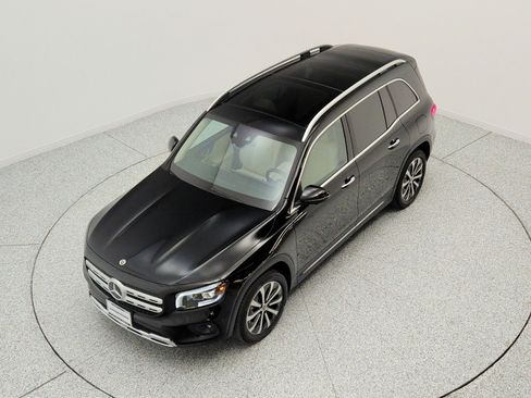 Used 2023 Mercedes-Benz GLB 250 image 23