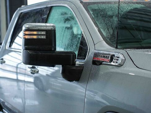 Used 2025 GMC Sierra 2500 Denali w/ Denali Reserve Package image 8