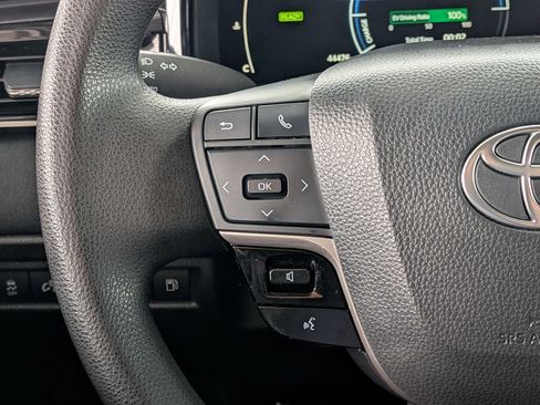 Certified 2025 Toyota Camry LE FWD image 15