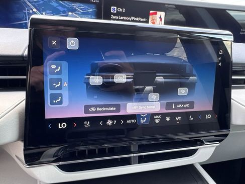 New 2026 Lincoln Nautilus Premier AWD/4WD image 19