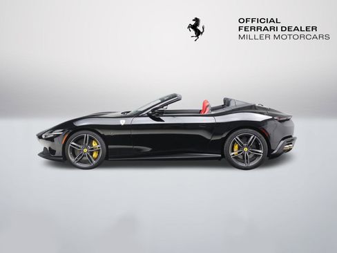 Certified 2024 Ferrari Roma Spider image 4