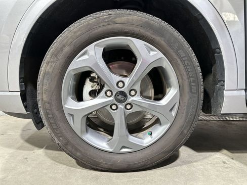 Used 2024 Ford Escape ST-Line image 28