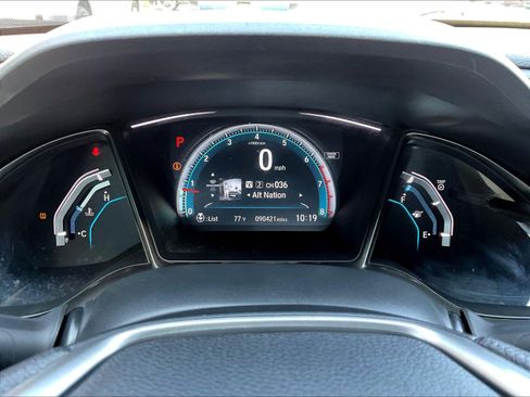 Used 2017 Honda Civic EX image 13