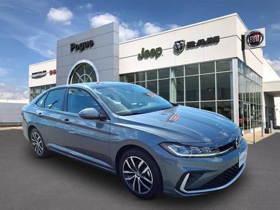 Used 2025 Volkswagen Jetta SE