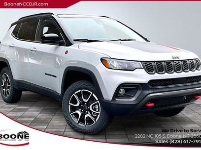 New 2026 Jeep Compass Trailhawk w/ Sun, Sound & Navigation Group