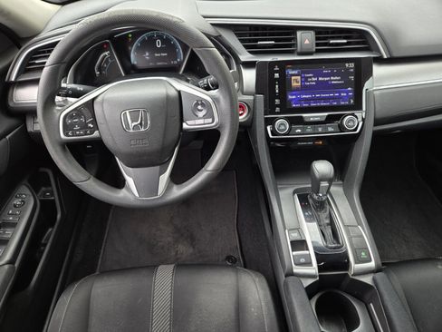 Used 2018 Honda Civic EX image 10