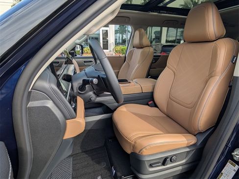 New 2026 INFINITI QX80 Luxe w/ Exterior Package image 5