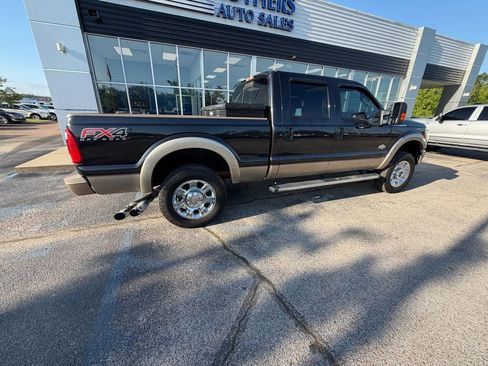 Used 2012 Ford F250 King Ranch w/ King Ranch w/Chrome Pkg AWD/4WD image 4
