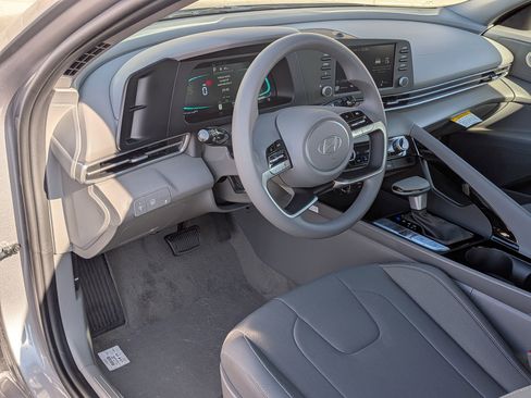 New 2026 Hyundai Elantra Blue image 8