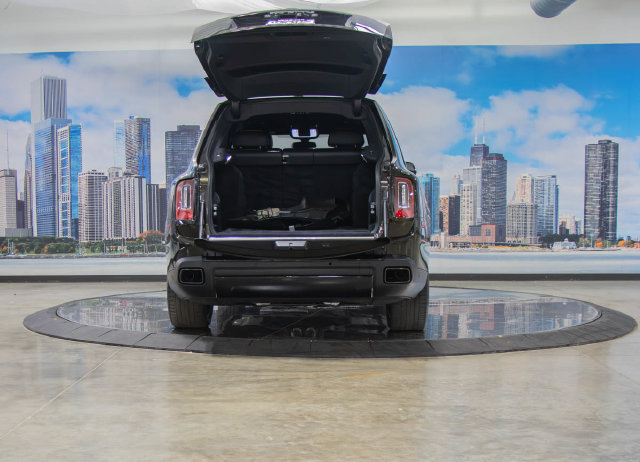 Used 2023 Rolls-Royce Cullinan Black Badge w/ Driver's Package AWD/4WD image 14