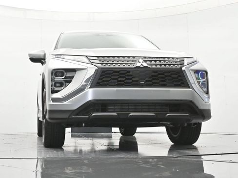 Used 2024 Mitsubishi Eclipse Cross SEL AWD/4WD image 38