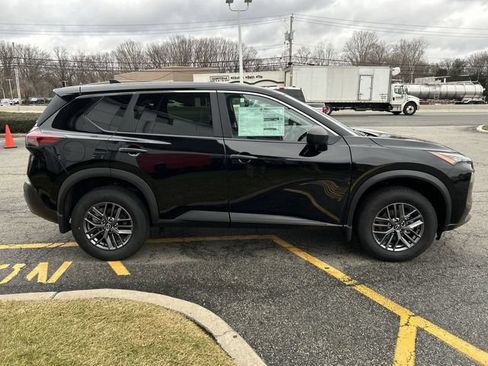Certified 2023 Nissan Rogue S AWD/4WD image 9