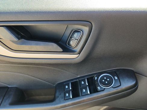 Used 2022 Ford Escape S AWD/4WD image 17