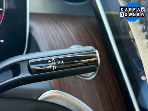 Certified 2025 Mercedes-Benz GLC 350e 4MATIC image 26