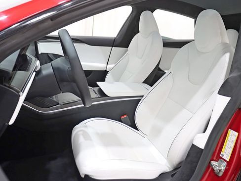 Used 2023 Tesla Model S Plaid AWD/4WD image 30