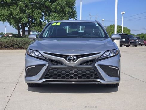 Used 2023 Toyota Camry XSE FWD image 2
