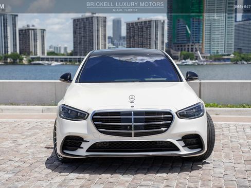 Used 2021 Mercedes-Benz S 580 4MATIC Sedan image 2