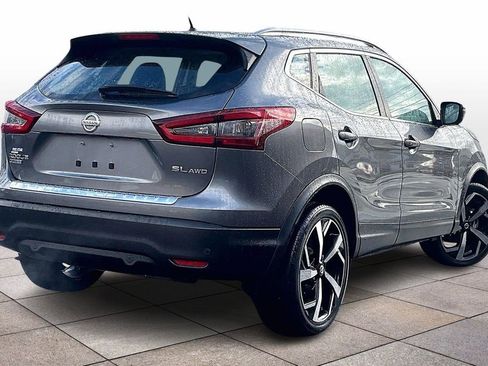 Used 2022 Nissan Rogue Sport SL w/ Premium Package image 12