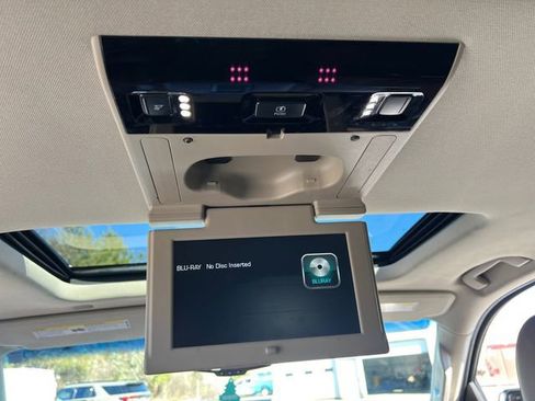 Used 2017 Chevrolet Tahoe Premier image 28