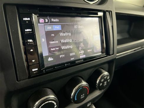 Used 2015 Jeep Patriot Sport w/ Tire & Wheel Group image 13