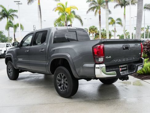 Used 2023 Toyota Tacoma SR5 AWD/4WD image 24
