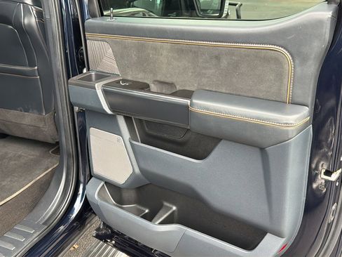 Used 2022 Ford F150 Platinum image 32