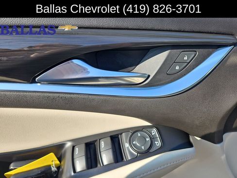 Certified 2023 Buick Enclave Essence AWD/4WD image 24