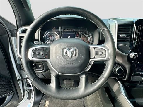 Used 2020 RAM 1500 Big Horn image 11