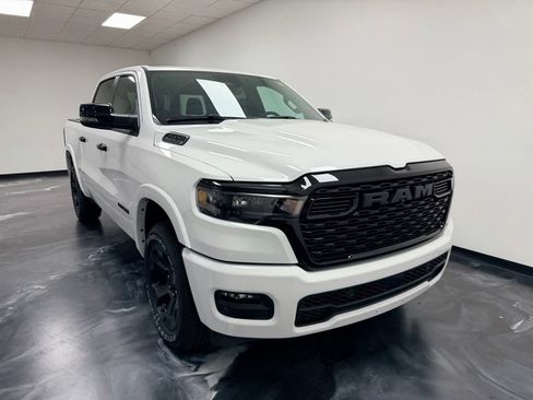 New 2026 RAM 1500 4x4 Crew Cab image 25