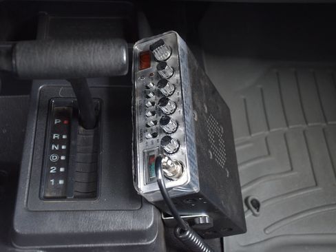 Used 2006 Jeep Wrangler X AWD/4WD image 32