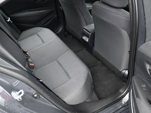 Used 2026 Toyota Corolla LE FWD image 10