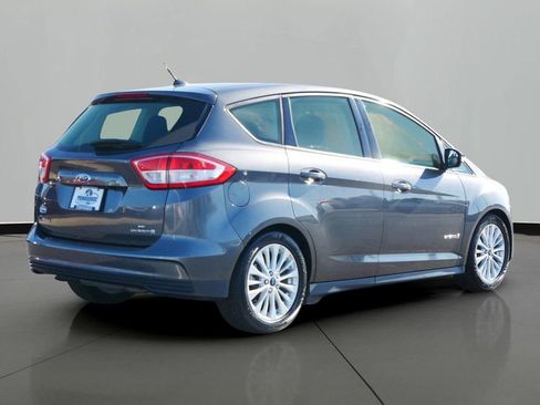 Used 2017 Ford C-MAX SE image 3