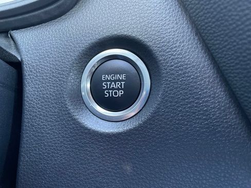 Used 2025 Toyota Corolla SE w/ SE Premium Package FWD image 23