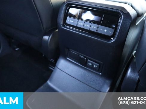 Used 2024 Toyota Land Cruiser image 31