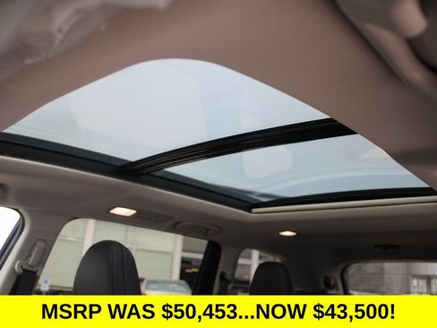 Used 2026 Subaru Ascent Limited AWD/4WD image 17