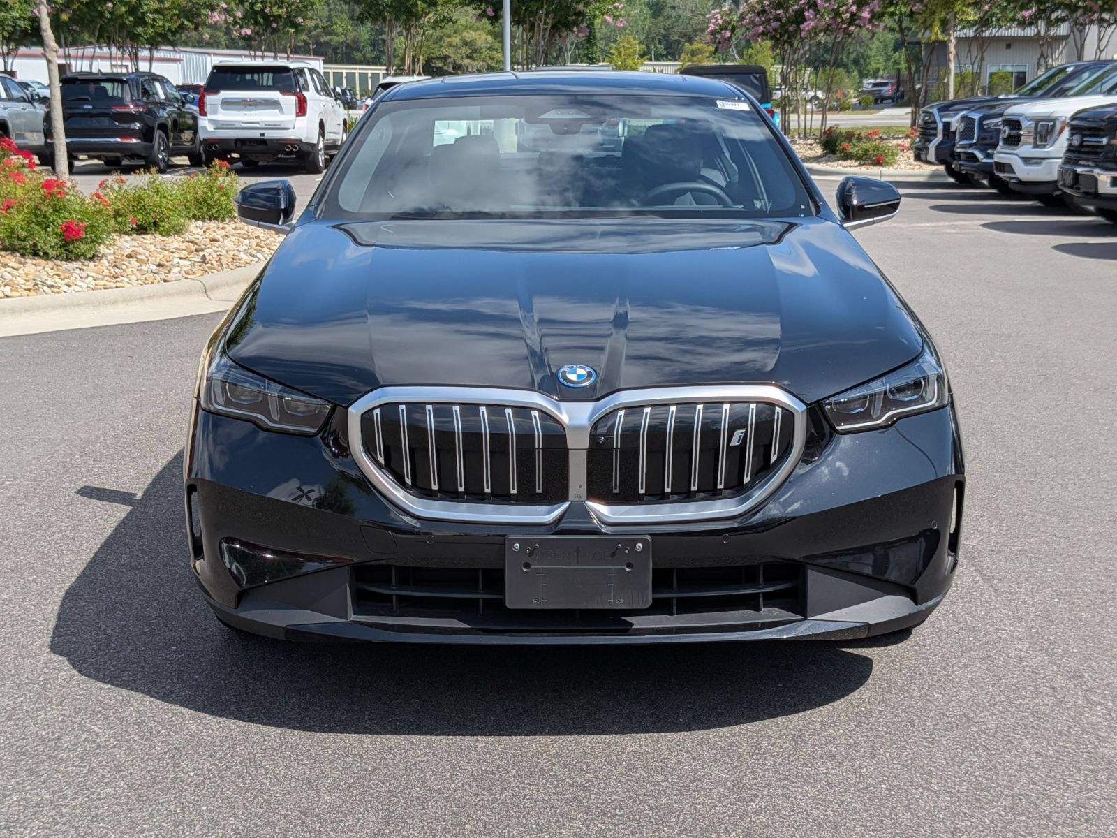 Used 2025 BMW i5 eDrive40i RWD image 8