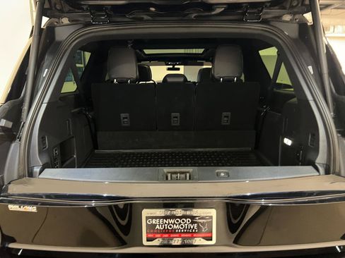 Used 2025 Lincoln Navigator L Reserve w/ Jet Appearance Package AWD/4WD image 36