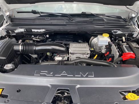 Used 2022 RAM 1500 Limited w/ Body Color Bumper Group AWD/4WD image 27