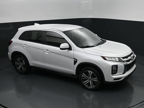 Used 2022 Mitsubishi Outlander Sport ES AWD/4WD image 32