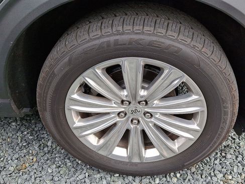 Used 2021 Ford Explorer King Ranch w/ Premium Technology Package image 6